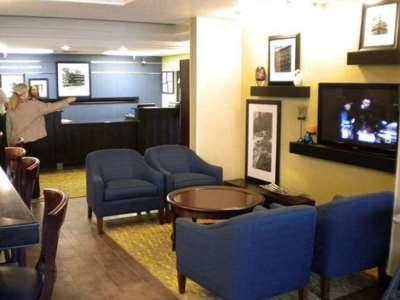 Hampton Atlanta-woodstock Hotel