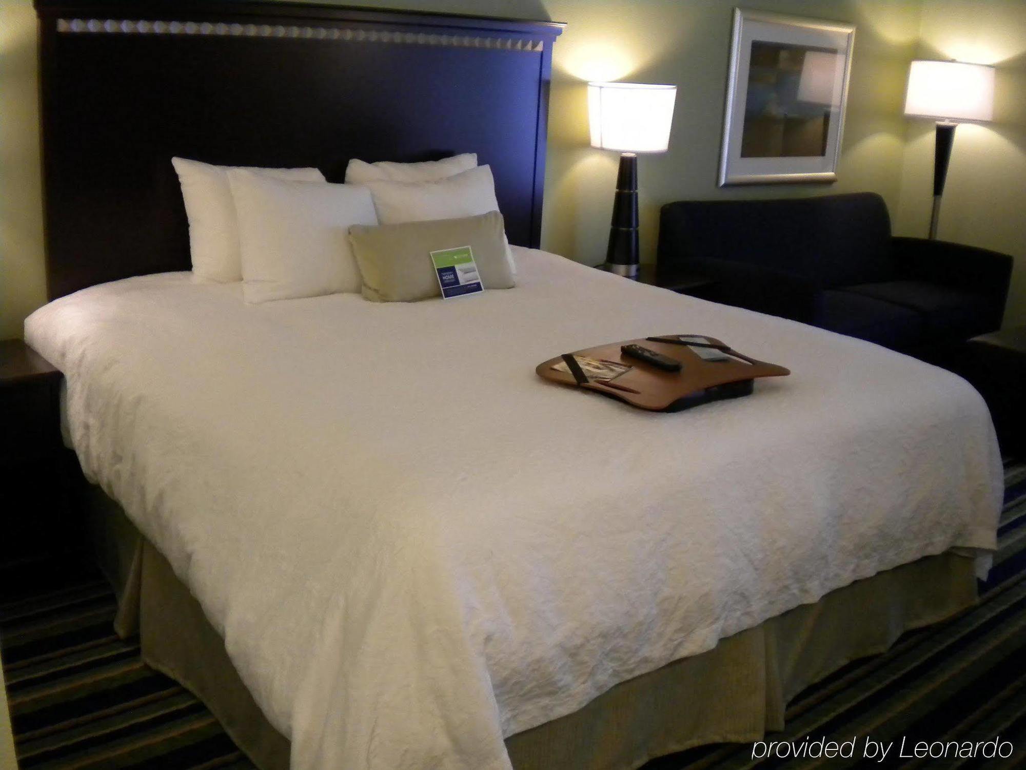 Hampton Atlanta-woodstock Hotel 3*